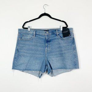 NWT‎ Banana Republic Woman's Sz 35 Mid Rise Light Wash Denim Cut Off Shorts
